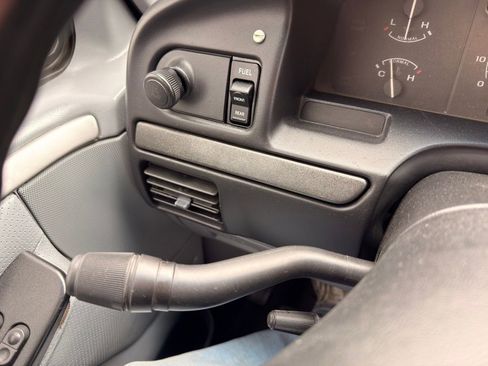 Used 1994 Ford F250 XL HD image 31