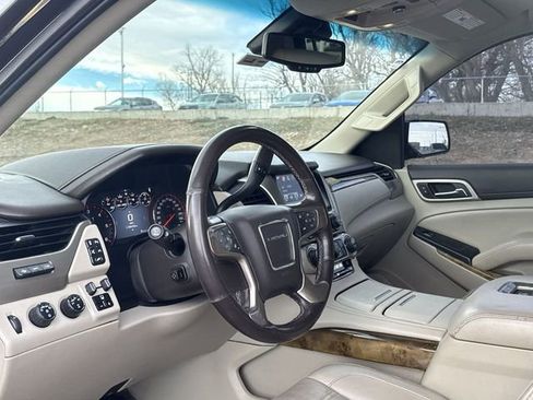 Used 2016 GMC Yukon Denali w/ Open Road Package image 10