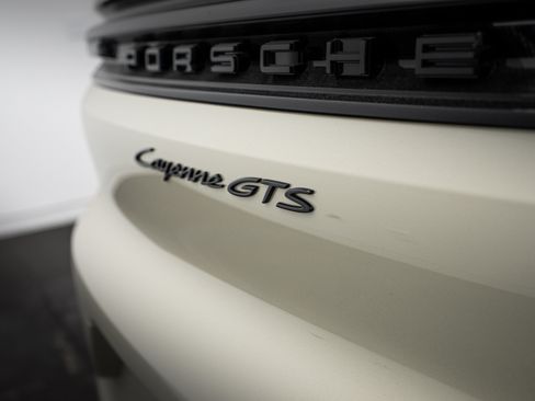 New 2026 Porsche Cayenne GTS image 28