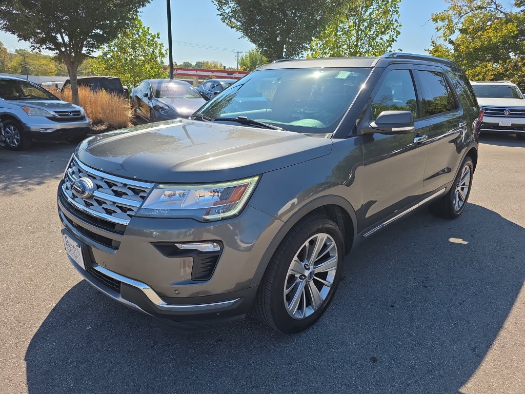 Used 2018 Ford Explorer Limited FWD image 3