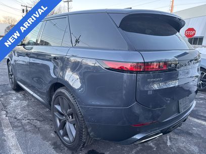 Used 2024 Land Rover Range Rover Sport SE
