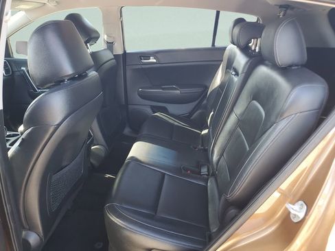 Used 2017 Kia Sportage EX image 13
