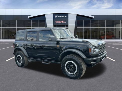 Used 2023 Ford Bronco Badlands w/ Sasquatch Package image 7