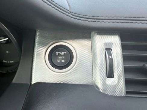 Used 2017 Land Rover Range Rover Evoque HSE Dynamic image 32