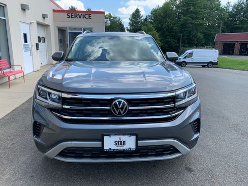 Used 2021 Volkswagen Atlas SEL AWD/4WD image 2