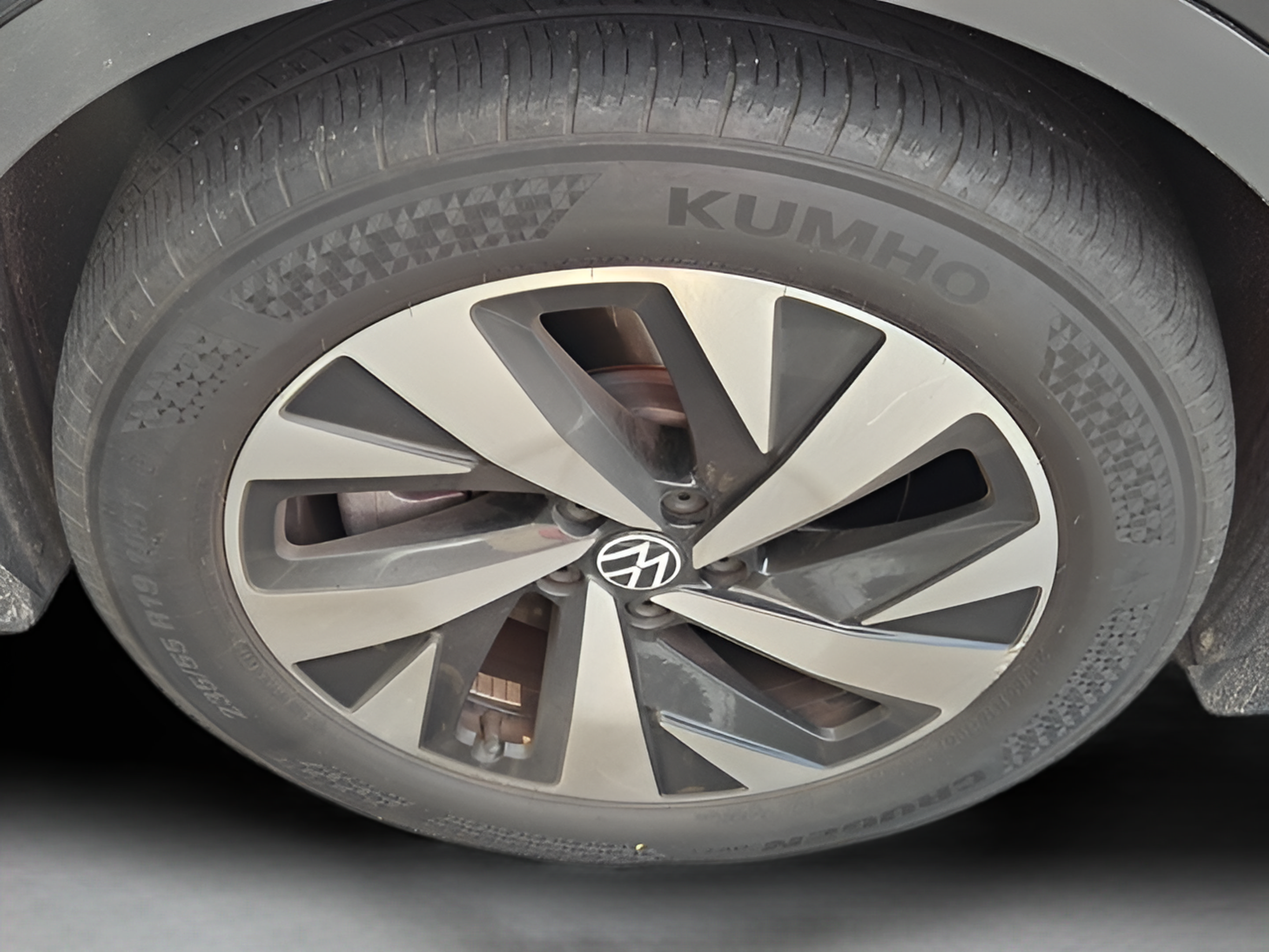 Used 2023 Volkswagen ID.4 Pro RWD image 6
