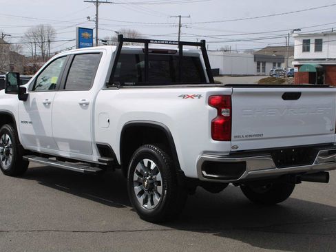 Used 2022 Chevrolet Silverado 2500 LT w/ All Star Edition image 5