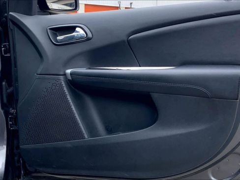 Used 2018 Dodge Journey SE w/ Popular Equipment Group image 22