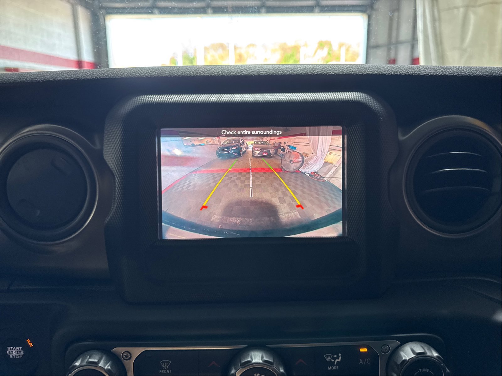 Used 2021 Jeep Wrangler Unlimited Sport AWD/4WD image 34