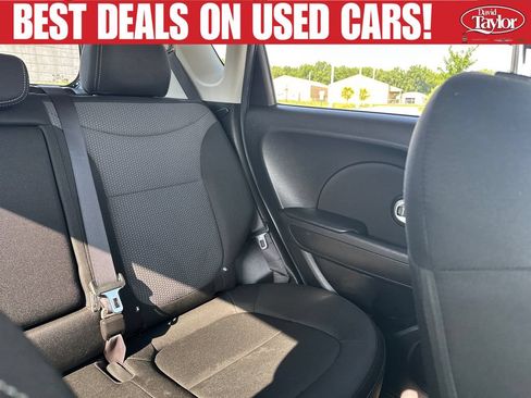 Used 2017 Kia Soul + FWD image 28
