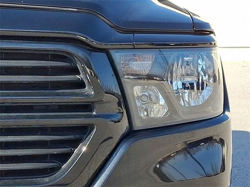 Used 2021 RAM 1500 Big Horn image 12