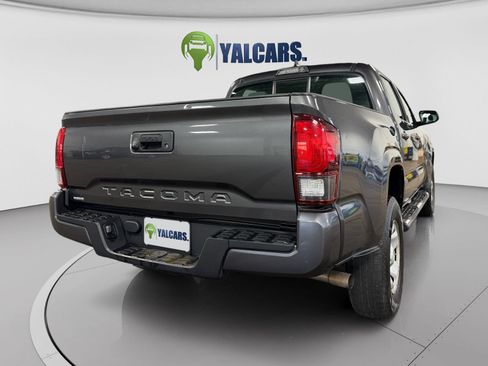 Used 2018 Toyota Tacoma SR w/ SR Convenience Package RWD image 10