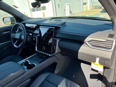 New 2026 GMC Acadia Elevation w/ Black Edition image 29