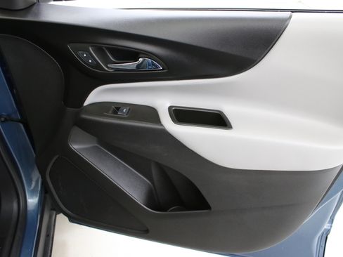 Used 2024 Chevrolet Equinox LS w/ LPO, Floor Liner Package AWD/4WD image 32