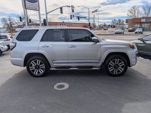 Used 2021 Toyota 4Runner Limited AWD/4WD image 8