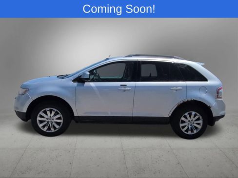 Used 2010 Ford Edge SEL FWD image 3