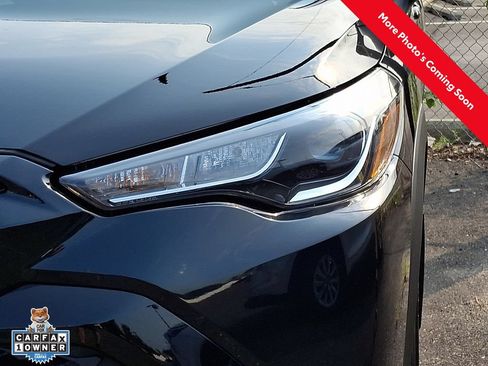 Used 2023 Toyota Corolla Cross AWD Hybrid image 7
