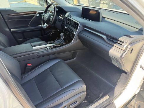Used 2019 Lexus RX 350 FWD w/ Navigation Package image 27