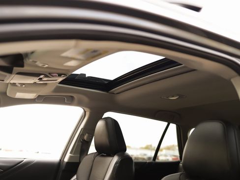 Used 2024 Subaru Outback Limited image 23