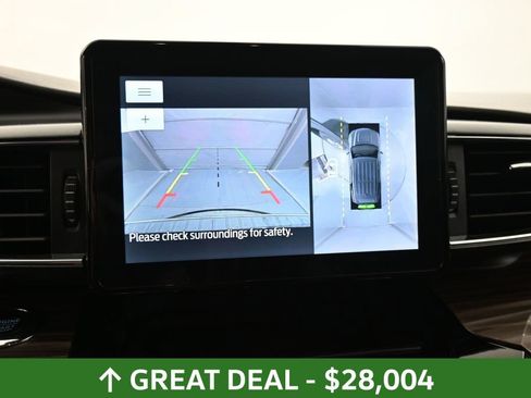 Used 2022 Ford Explorer Limited AWD/4WD image 33