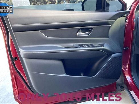 Used 2025 Nissan Murano SV image 22