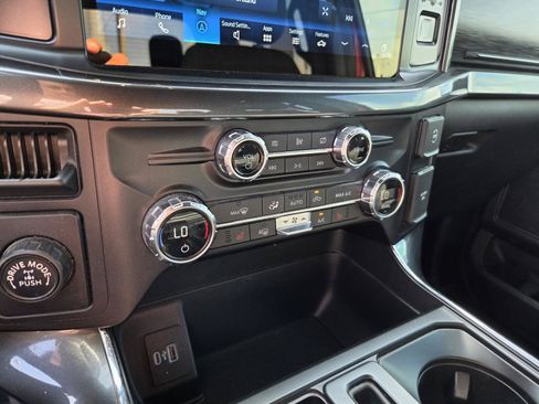Used 2021 Ford F150 XLT w/ Equipment Group 302A High RWD image 23