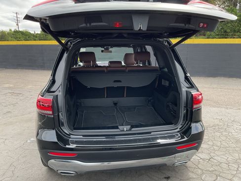 Used 2022 Mercedes-Benz GLB 250 4MATIC image 25