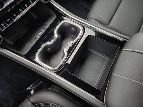 New 2026 Chevrolet Traverse LT w/ Driver Confidence Package image 20