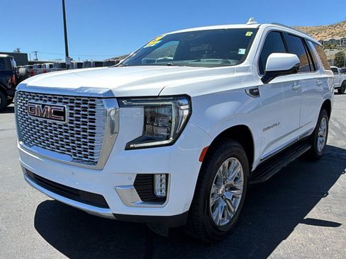 Used 2024 GMC Yukon Denali w/ Advanced Technology Package AWD/4WD image 7