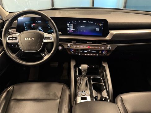 Used 2024 Kia Telluride LX AWD/4WD image 9