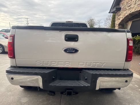 Used 2012 Ford F450 Lariat w/ Lariat Ultimate Pkg AWD/4WD image 4