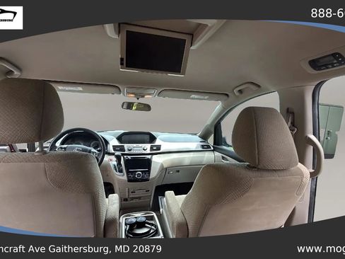 Used 2016 Honda Odyssey SE image 26