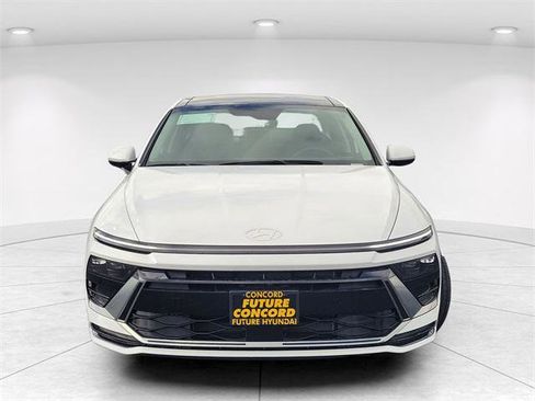 New 2026 Hyundai Sonata SEL image 3