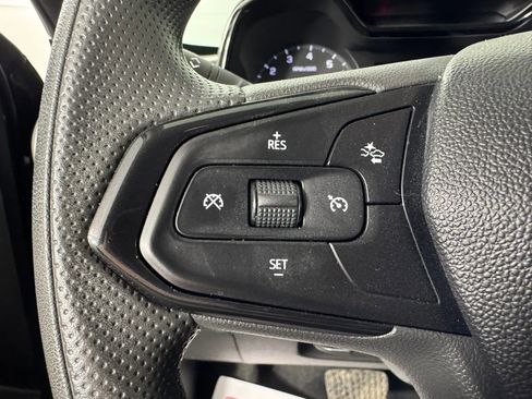 Used 2024 Chevrolet Trax LS w/ Driver Confidence Package image 15