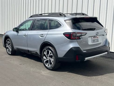 Used 2021 Subaru Outback Limited XT image 4