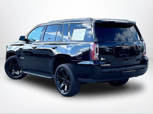 Used 2020 GMC Yukon SLT w/ Graphite Performance Edition AWD/4WD image 14