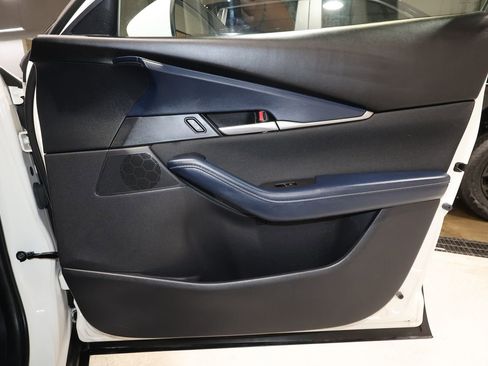 Used 2021 MAZDA CX-30 FWD 2.5 S image 18