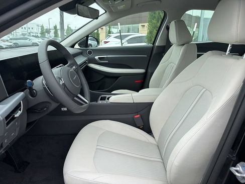 New 2026 Hyundai Sonata SEL FWD image 11