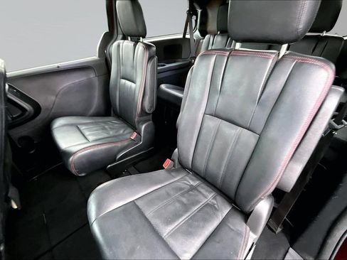 Used 2019 Dodge Grand Caravan GT FWD image 26
