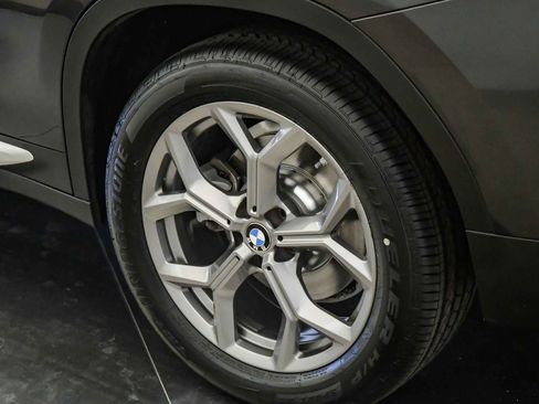 Certified 2023 BMW X4 xDrive30i w/ Premium Package AWD/4WD image 11