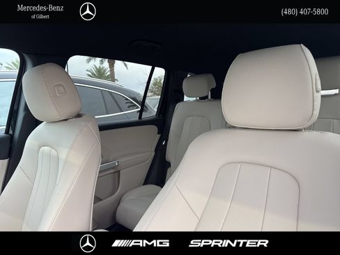 New 2026 Mercedes-Benz GLB 250 image 12