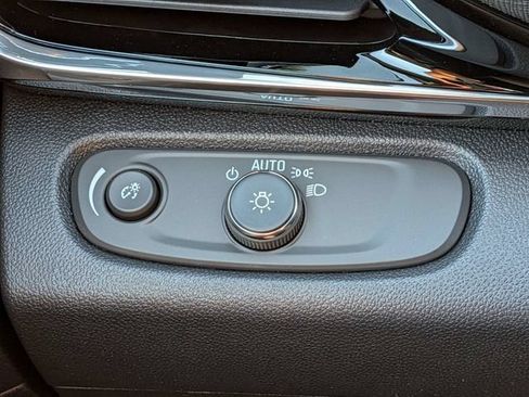 New 2026 Buick Envista Sport Touring w/ Convenience I Package FWD image 25