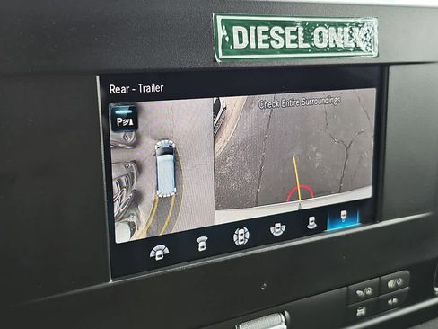 Used 2024 Mercedes-Benz Sprinter 2500 image 22