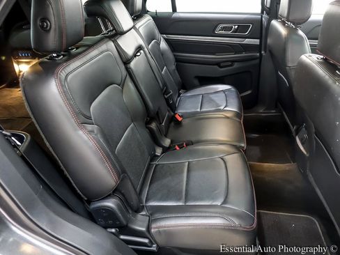 Used 2017 Ford Explorer Sport AWD/4WD image 34
