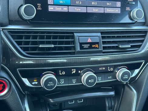 Used 2022 Honda Accord Sport image 18