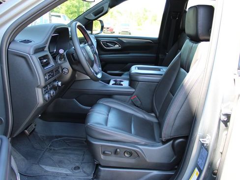 Certified 2023 Chevrolet Tahoe RST w/ RST Performance Edition AWD/4WD image 11