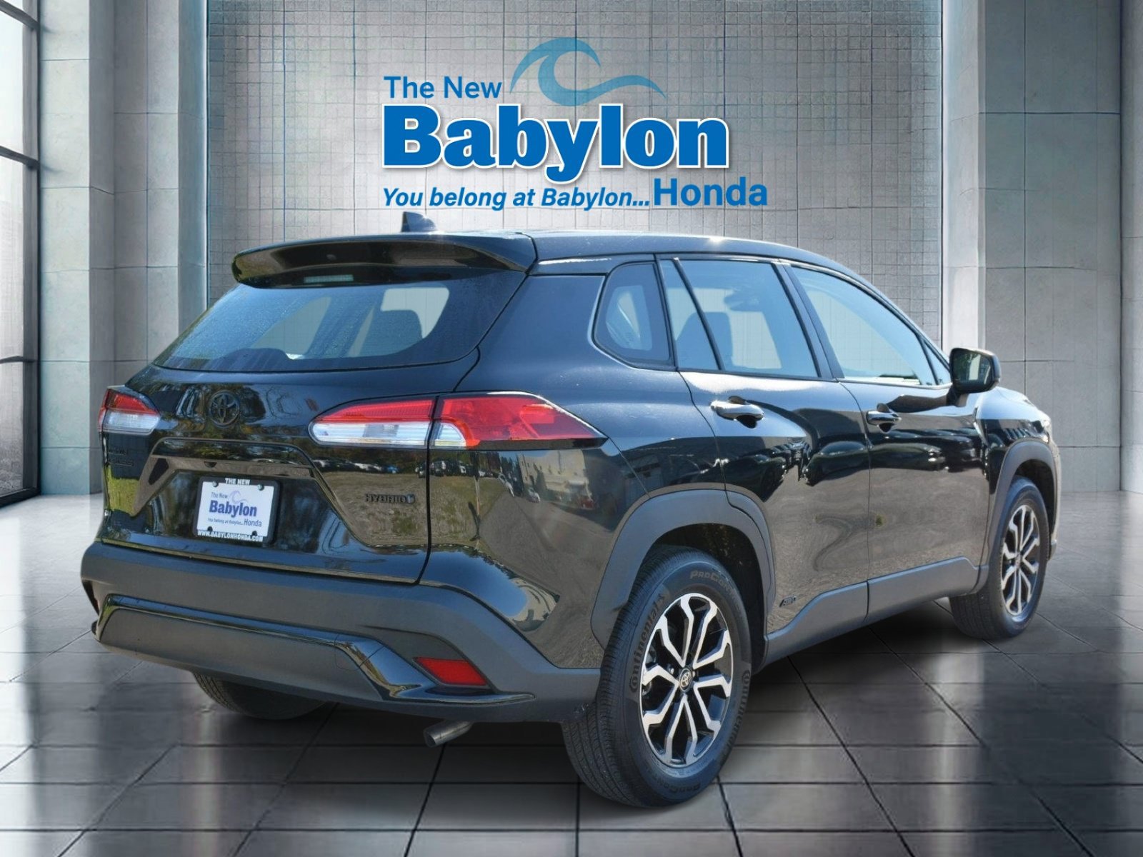 Used 2024 Toyota Corolla Cross AWD Hybrid image 4