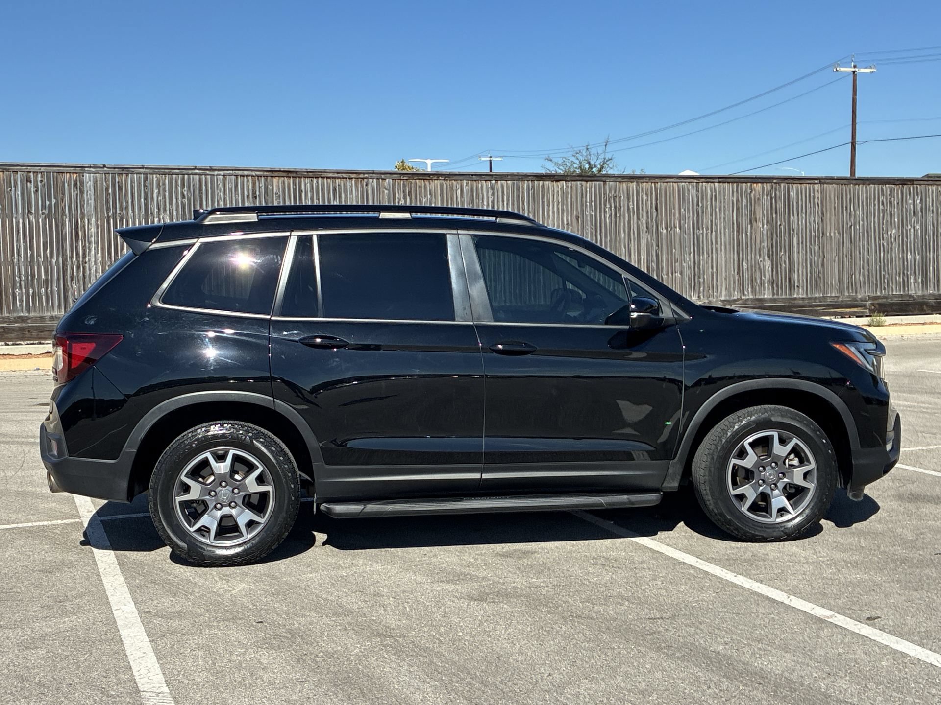 Certified 2023 Honda Passport TrailSport image 7