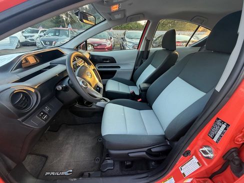 Used 2013 Toyota Prius C Two FWD image 8