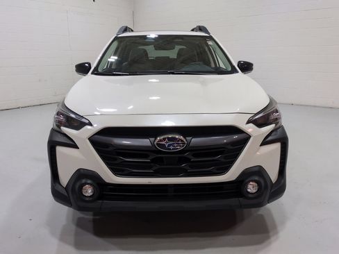 Certified 2024 Subaru Outback Premium AWD/4WD image 8
